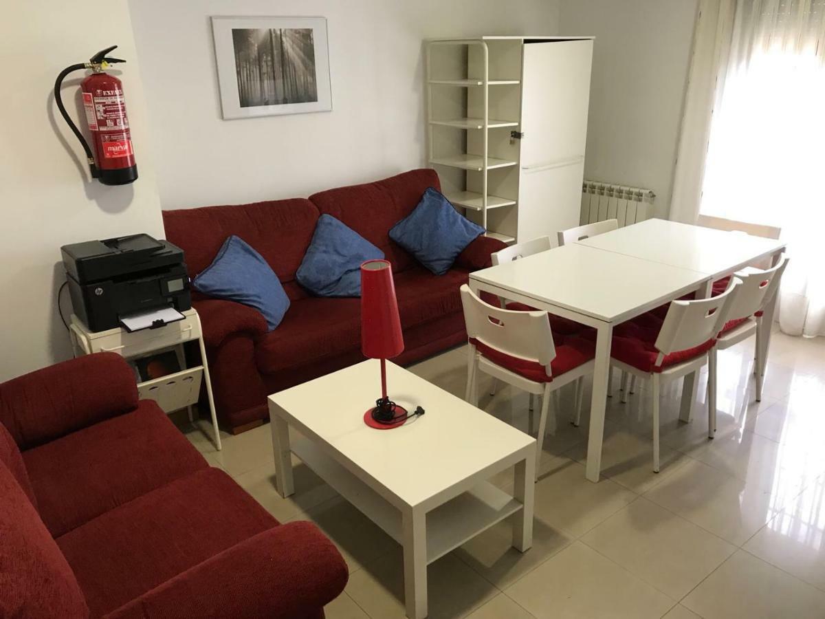Hostal Las Eras Cubillos del Sil Luaran gambar