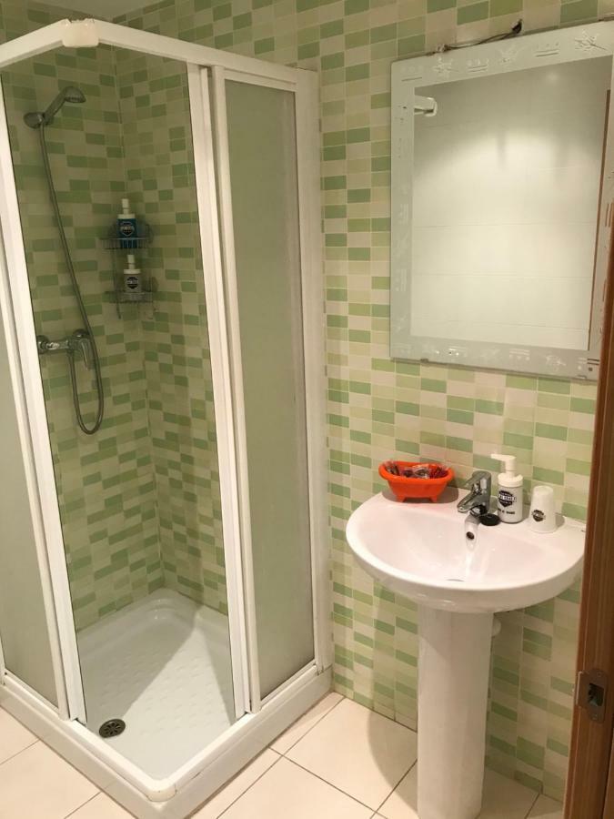 Hostal Las Eras Cubillos del Sil Luaran gambar